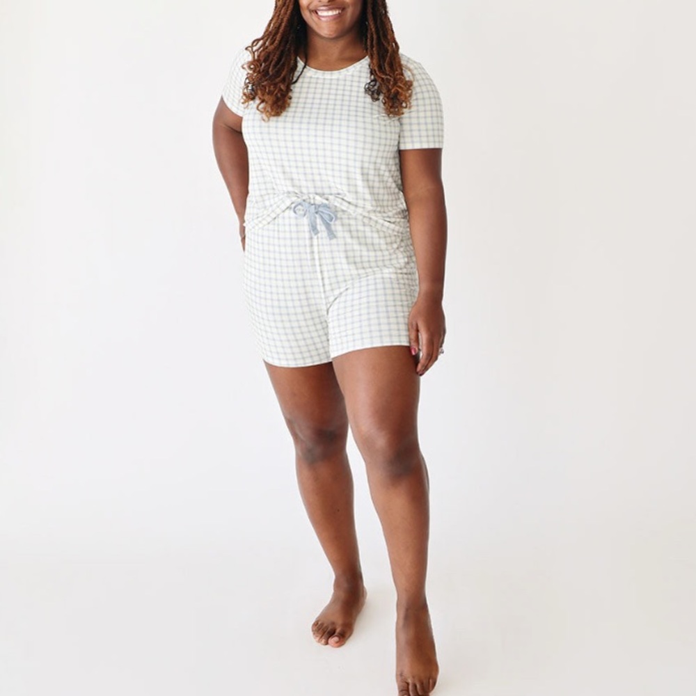 Posh Peanut Carver Women’s Short Sleeve Scoop Short Loungewear